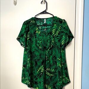 Tropical Green Leaf Print Women's Blouse